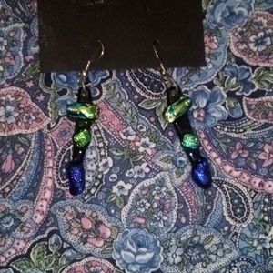 Hand crafted earrings turquoise and black stone